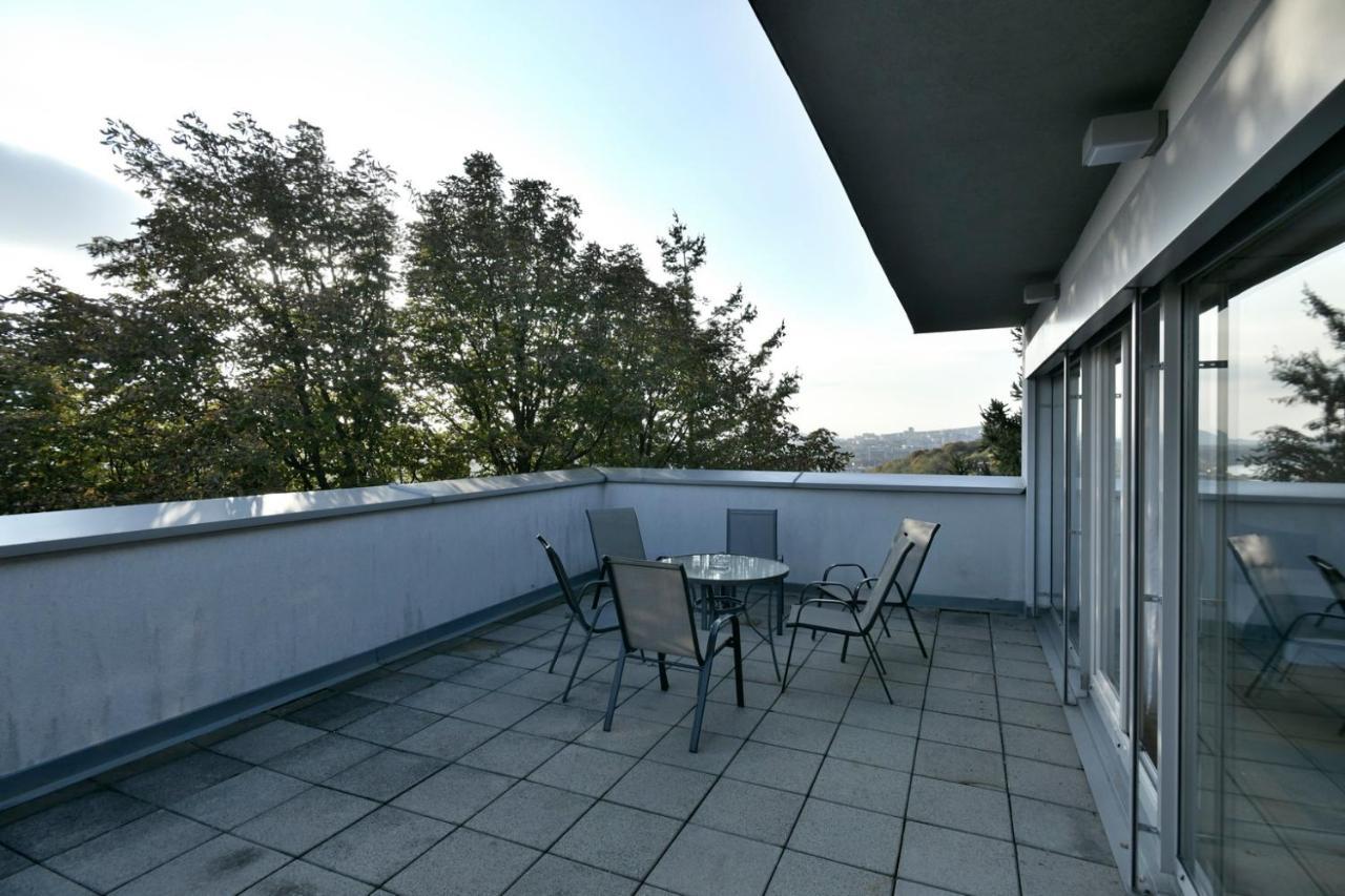 River View Apartments Hotel Bratislava Eksteriør bilde