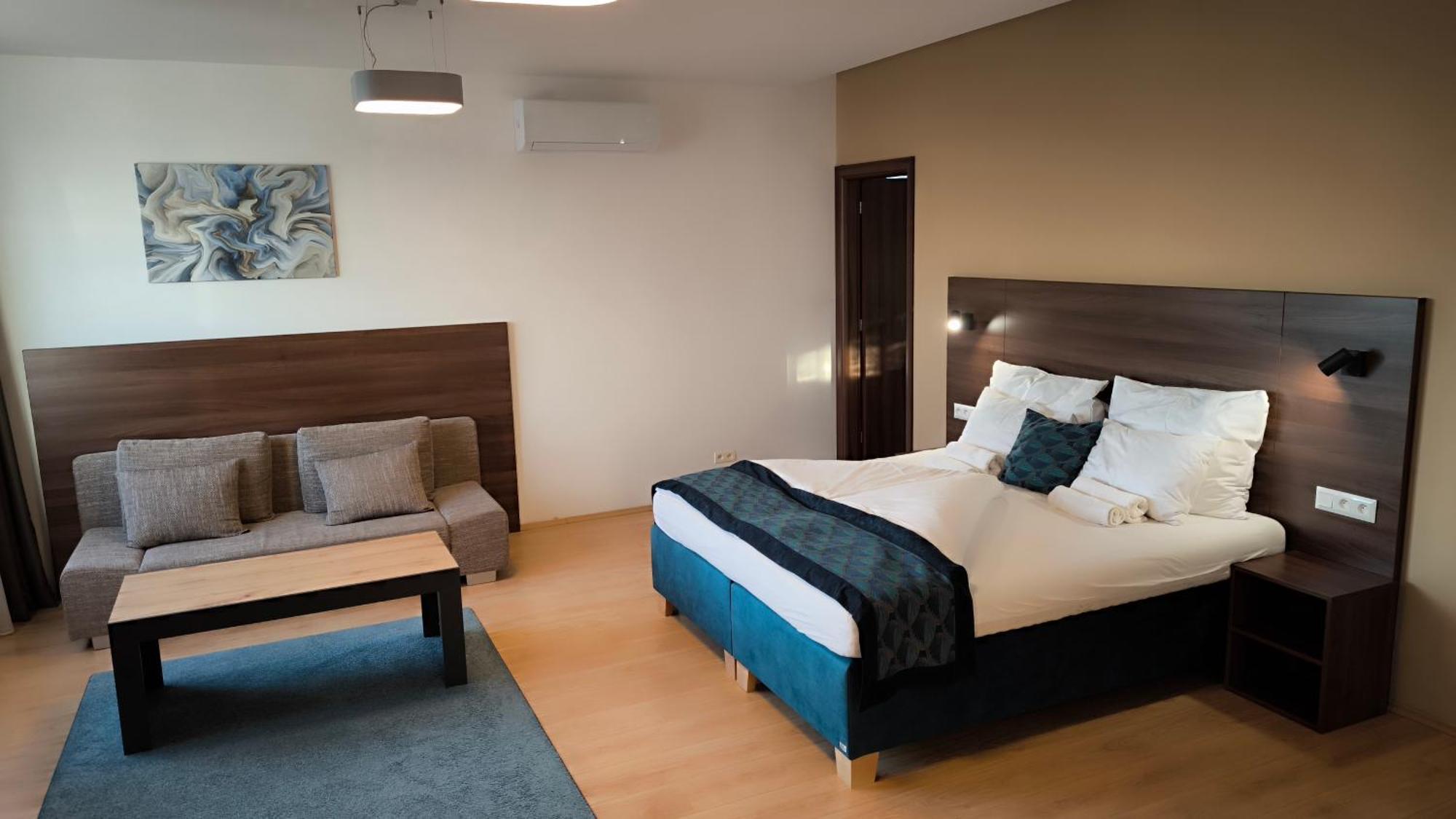 River View Apartments Hotel Bratislava Eksteriør bilde