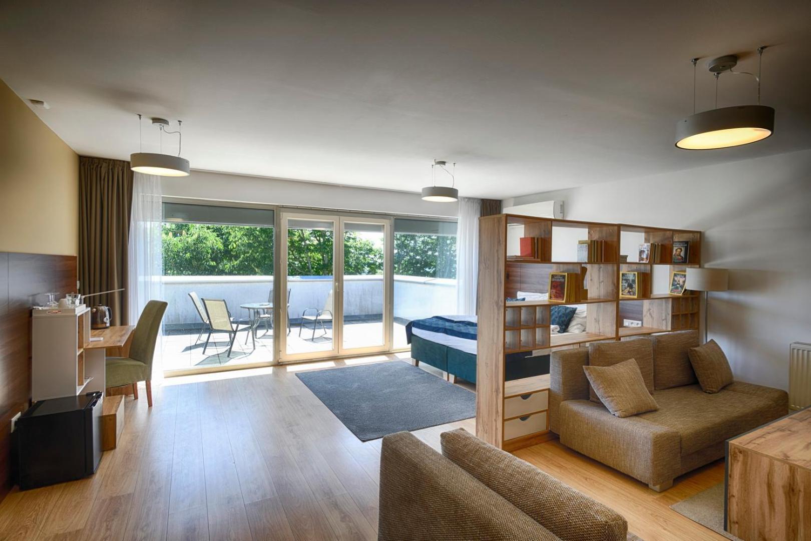 River View Apartments Hotel Bratislava Eksteriør bilde